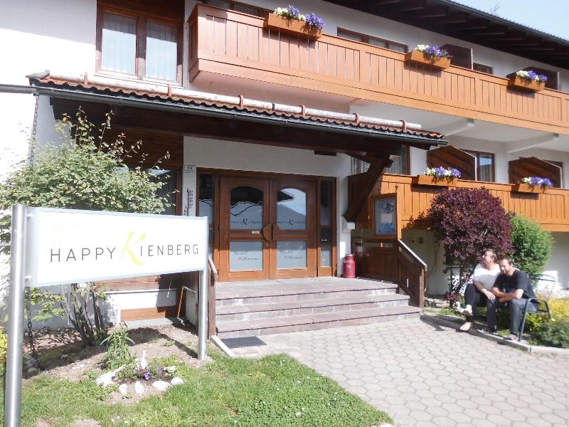 Happy Kienberg image