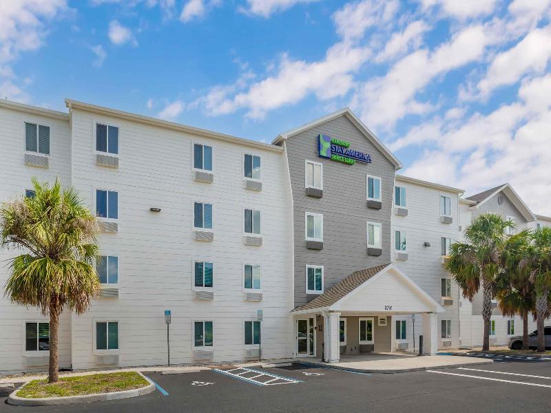 Value Place Fort Myers East image