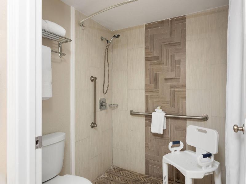 Days Inn by Wyndham Fort Myers Springs Resort image