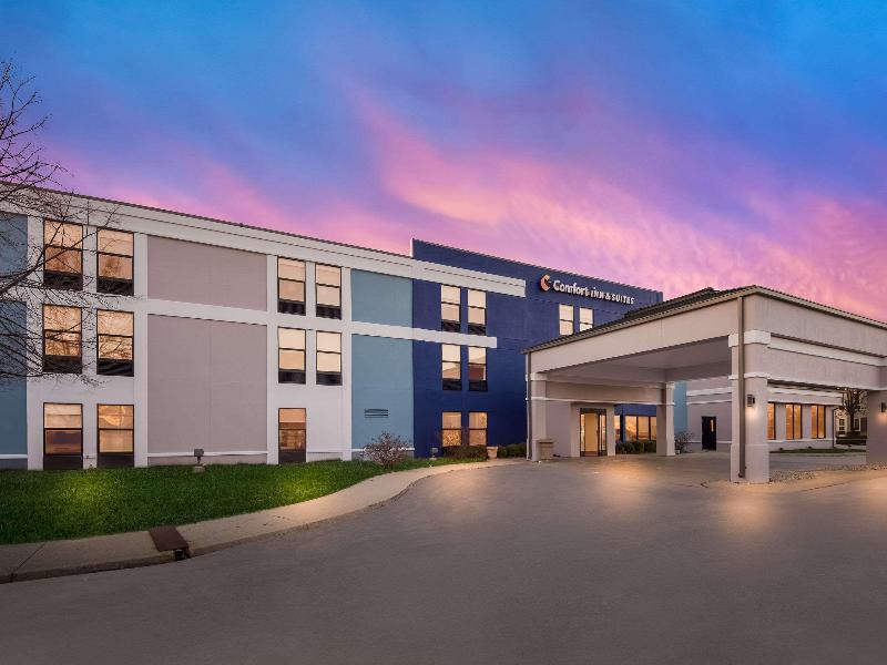Comfort Inn & Suites Fishers - Indianapolis image