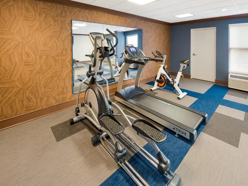 Comfort Inn & Suites Fishers - Indianapolis image