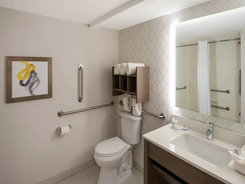 Comfort Inn & Suites Fishers - Indianapolis image