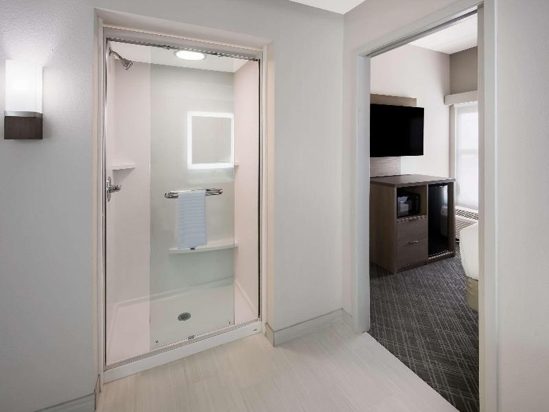Comfort Inn & Suites Fishers - Indianapolis image