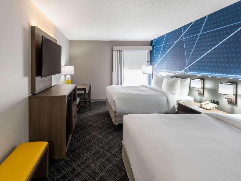 Comfort Inn & Suites Fishers - Indianapolis image