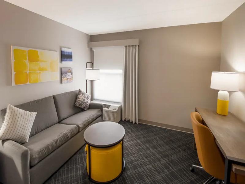 Comfort Inn & Suites Fishers - Indianapolis image