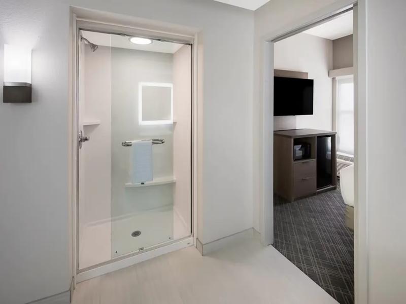 Comfort Inn & Suites Fishers - Indianapolis image
