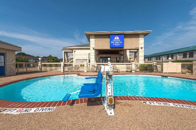 Americas Best Value Inn & Suites-Fort Worth South