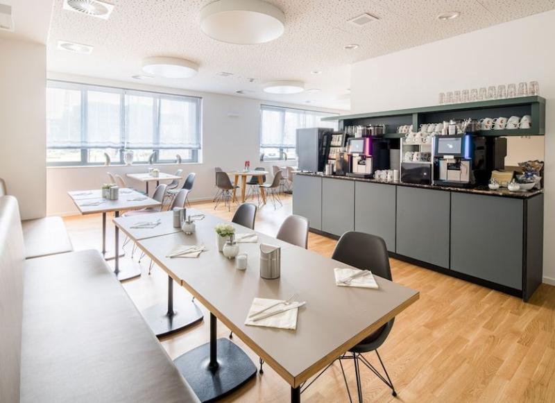 Hotel Cult Frankfurt City image
