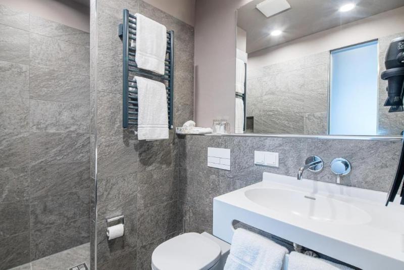 Hotel Cult Frankfurt City image
