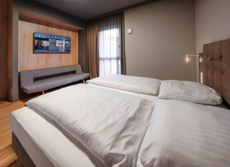 Hotel Cult Frankfurt City image