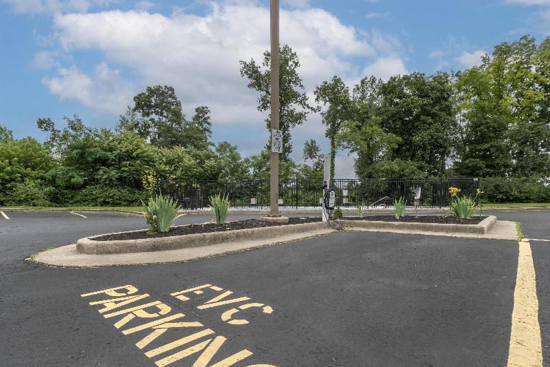 Best Western Fremont/Angola I-80/90 Toll Road image