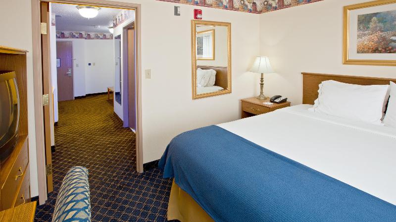 Best Western Fremont/Angola I-80/90 Toll Road image