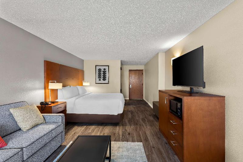 Best Western Fremont/Angola I-80/90 Toll Road image