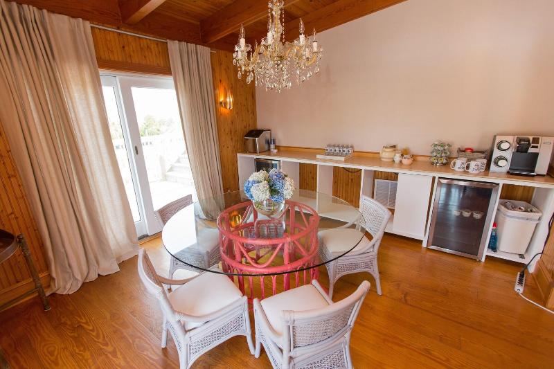 Burrus House Inn image