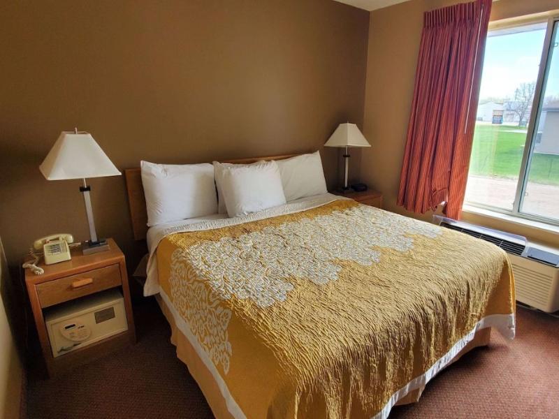 Days Inn by Wyndham Worthington image