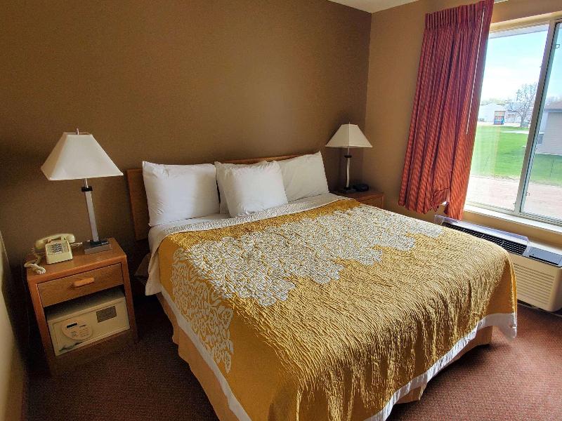 Days Inn by Wyndham Worthington image