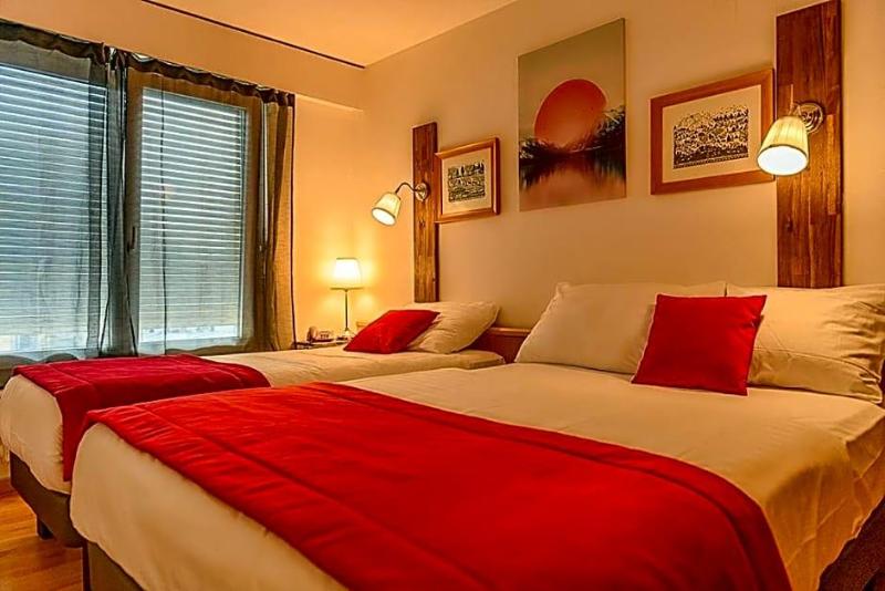 Hotel des Alpes image