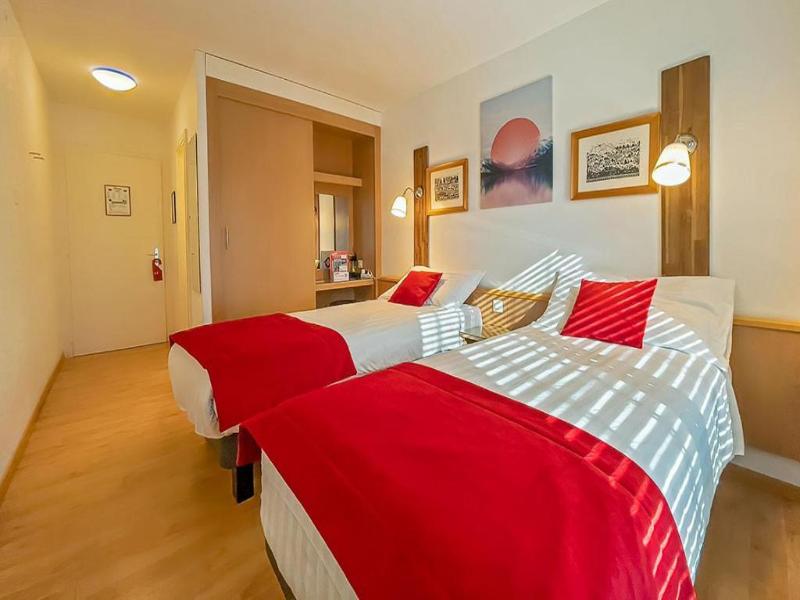 Hotel des Alpes image