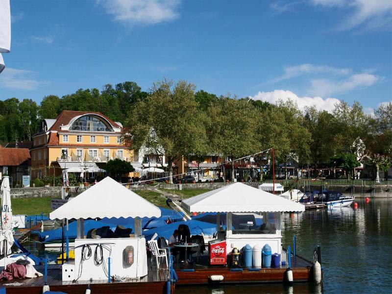 Seehof image