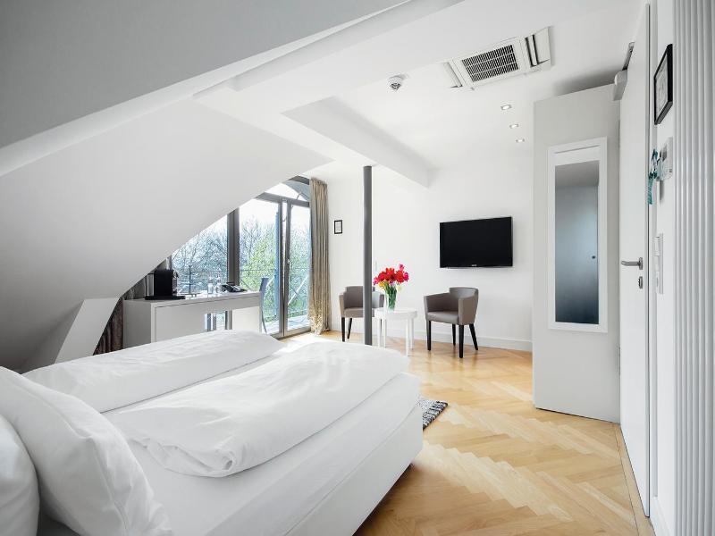Seehof image