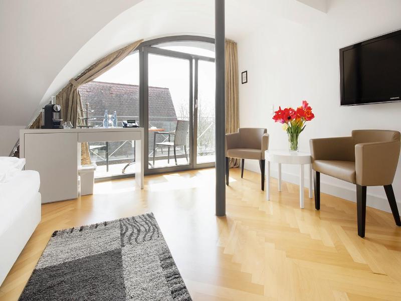 Seehof image