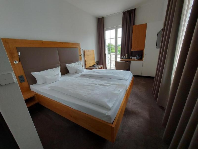 Seehof image