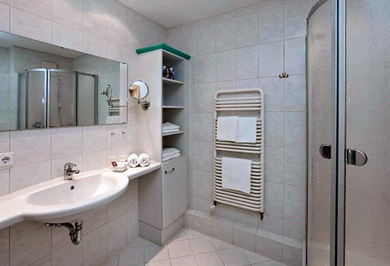 Alpenhotel Pfronten - geschlossen image
