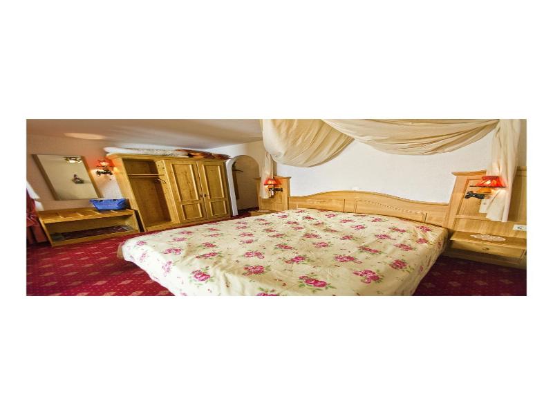 Wellnesshotel Basler Hof am Schlosswald image