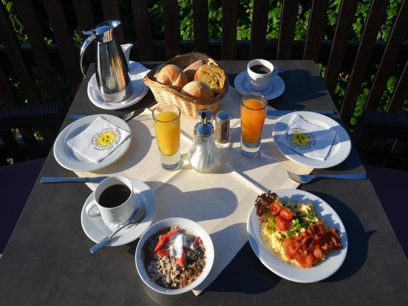 Sonnenhang Cafe image
