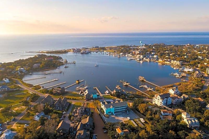 Ocracoke Harbor Inn