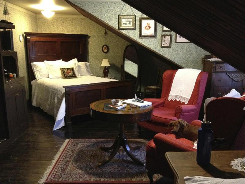 Alaska Heritage House B&B image