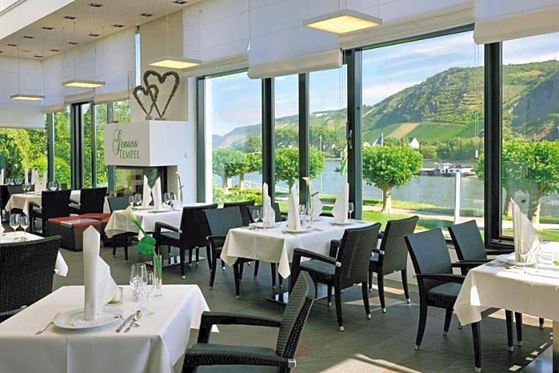 Parkhotel am Schänzchen image