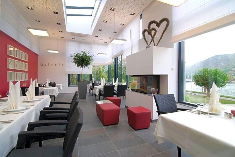 Parkhotel am Schänzchen image
