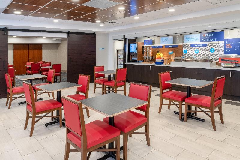 Holiday Inn Express Colorado Springs Airport image
