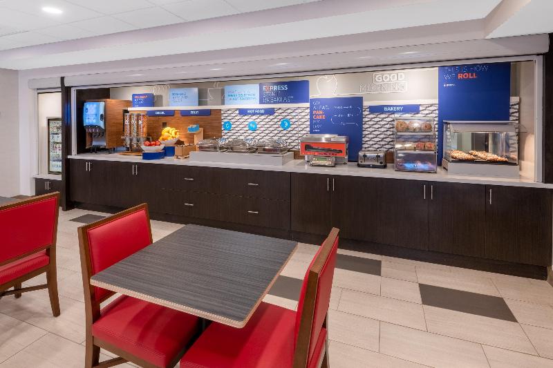 Holiday Inn Express Colorado Springs Airport image