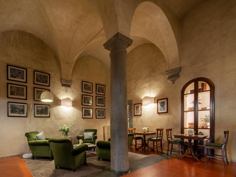 Loggiato Dei Serviti image