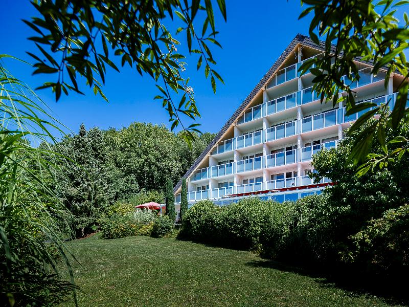 Sure Hotel by Best Western Rhoen Garden image