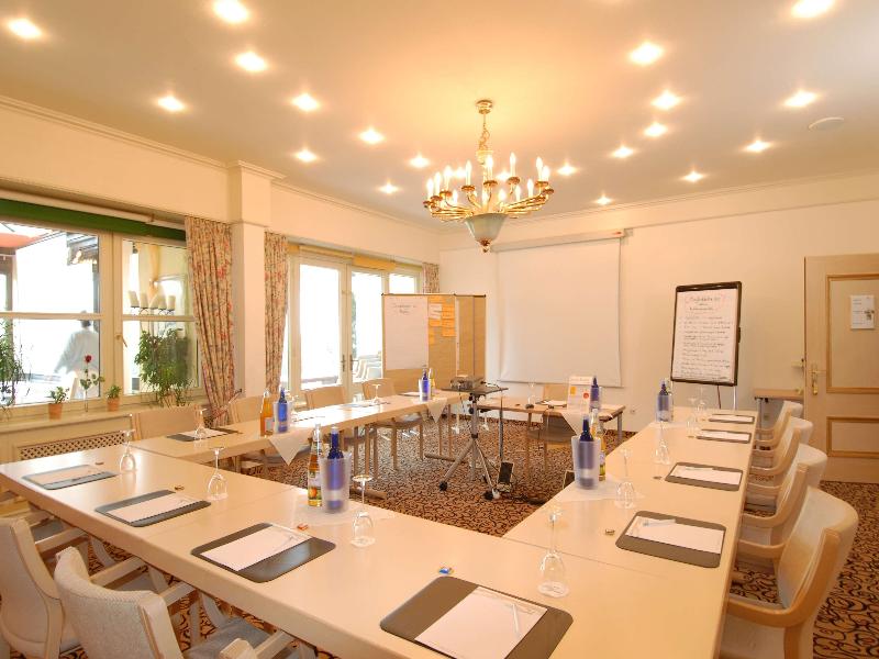 Sure Hotel by Best Western Rhoen Garden image