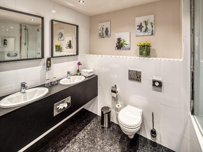 Sure Hotel by Best Western Rhoen Garden image