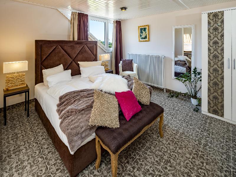 Sure Hotel by Best Western Rhoen Garden image