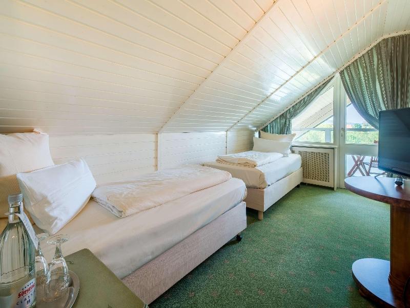 Sure Hotel by Best Western Rhoen Garden image