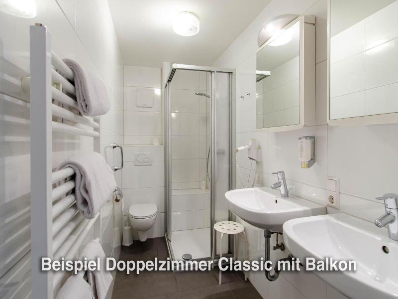 Kurgarten-Hotel image