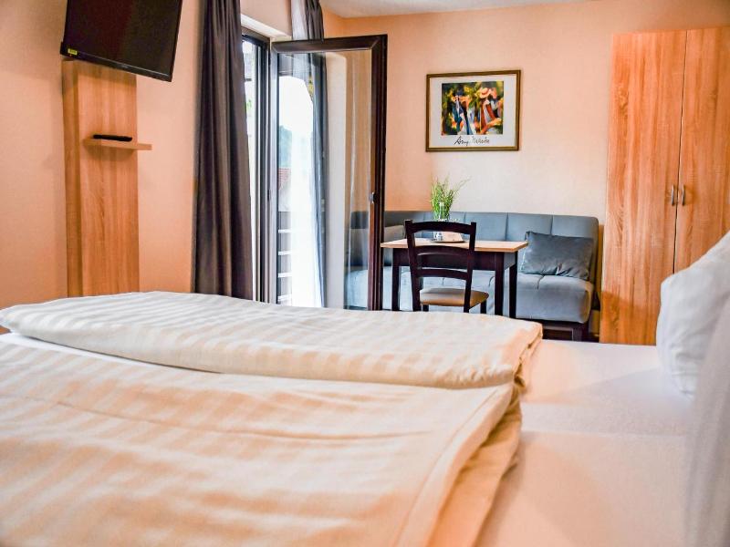 Kurgarten-Hotel image