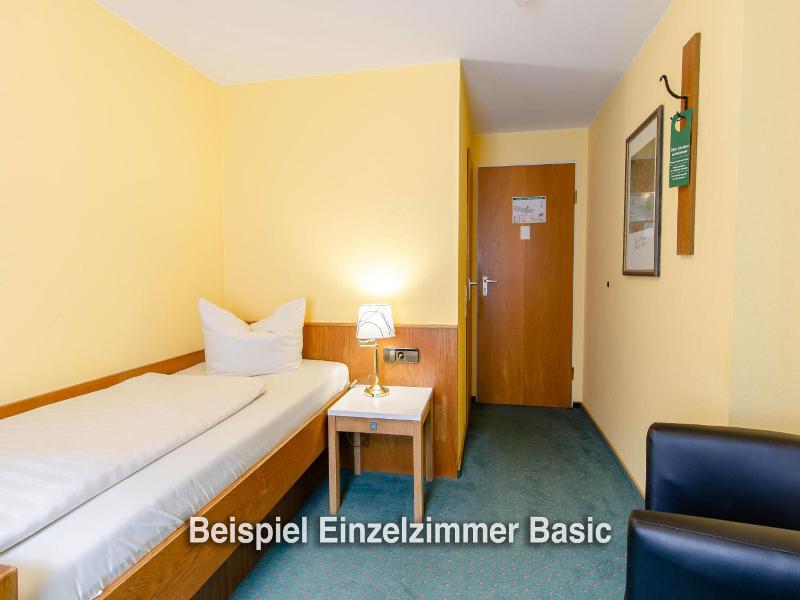 Kurgarten-Hotel image