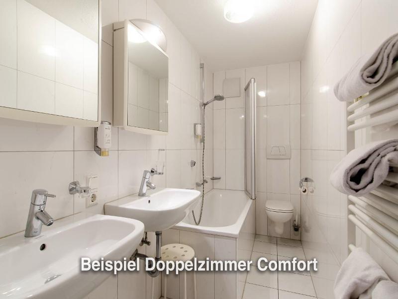 Kurgarten-Hotel image