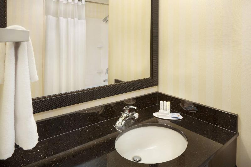 Fairfield Inn And Suites By Marriott Kingsburg image
