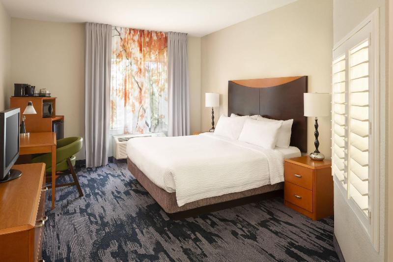 Fairfield Inn And Suites By Marriott Kingsburg image