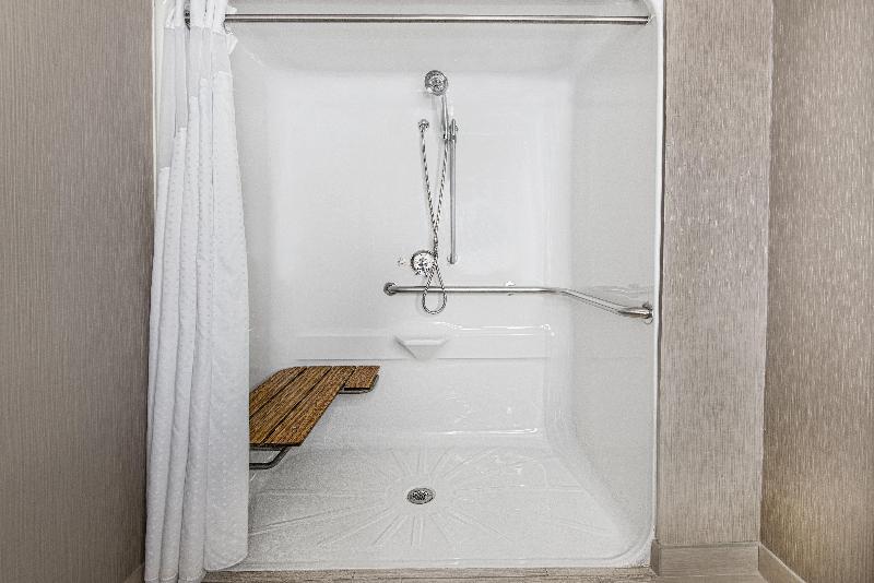 Holiday Inn Express Hotel & Suites Fort Worth Sout image
