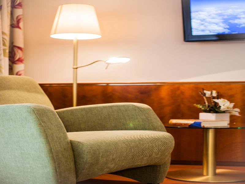 Flair Hotel Adlerbad image
