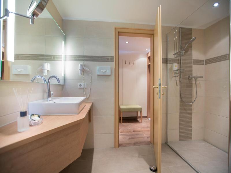Flair Hotel Adlerbad image